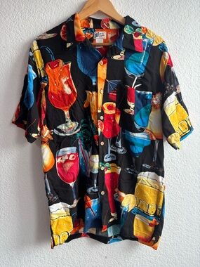 Vintage Cherokee Waikiki Wear Hawaiian Shirt Mens Size Medium